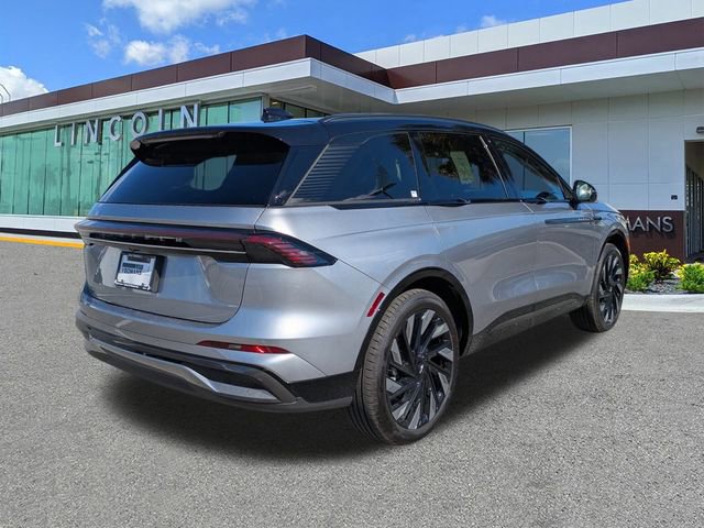 New 2026 Lincoln Nautilus Reserve image 4