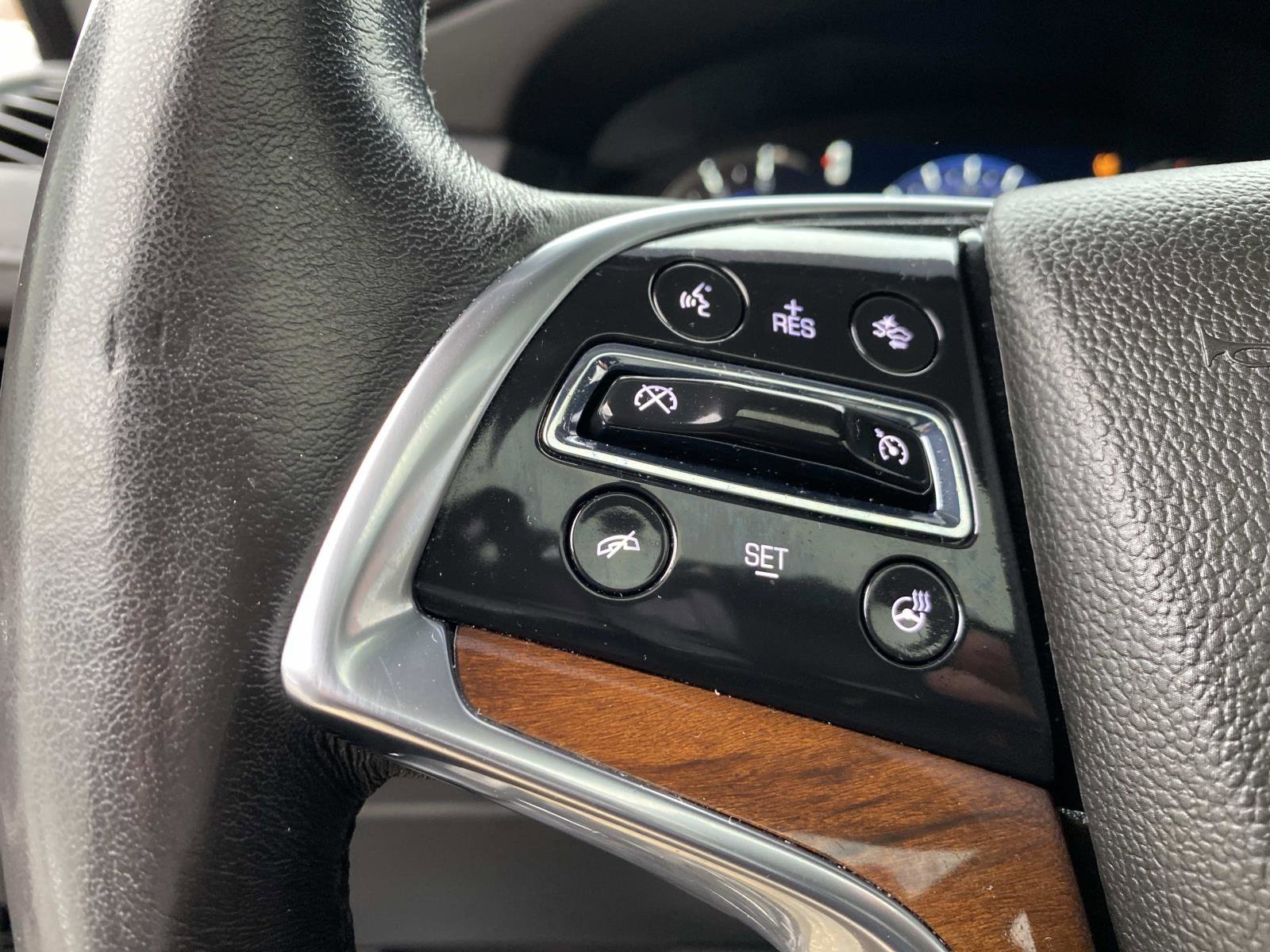 Used 2020 Cadillac Escalade ESV Luxury image 21