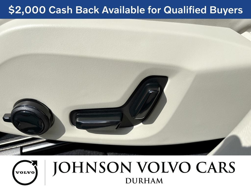 New 2026 Volvo XC60 T8 Ultra w/ Climate Package AWD/4WD image 14