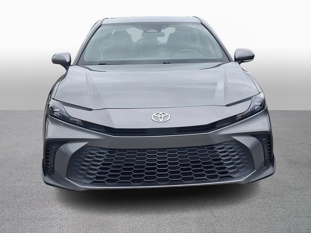 Used 2025 Toyota Camry SE FWD image 2