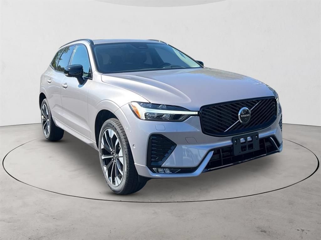 New 2026 Volvo XC60 B5 Plus w/ Protection Package Premier AWD/4WD image 7