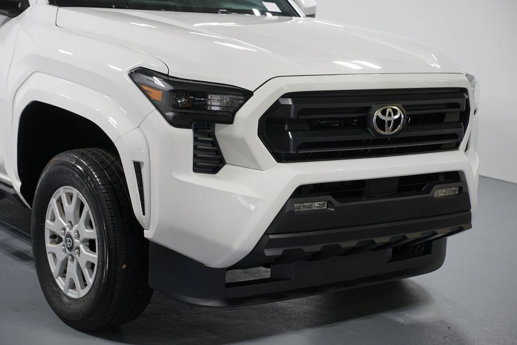 Certified 2026 Toyota Tacoma SR5 RWD image 4