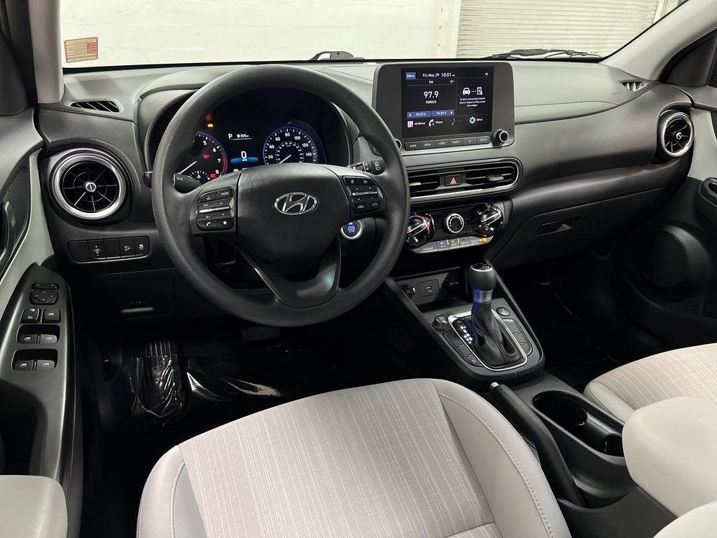 Used 2023 Hyundai Kona SEL AWD/4WD image 13