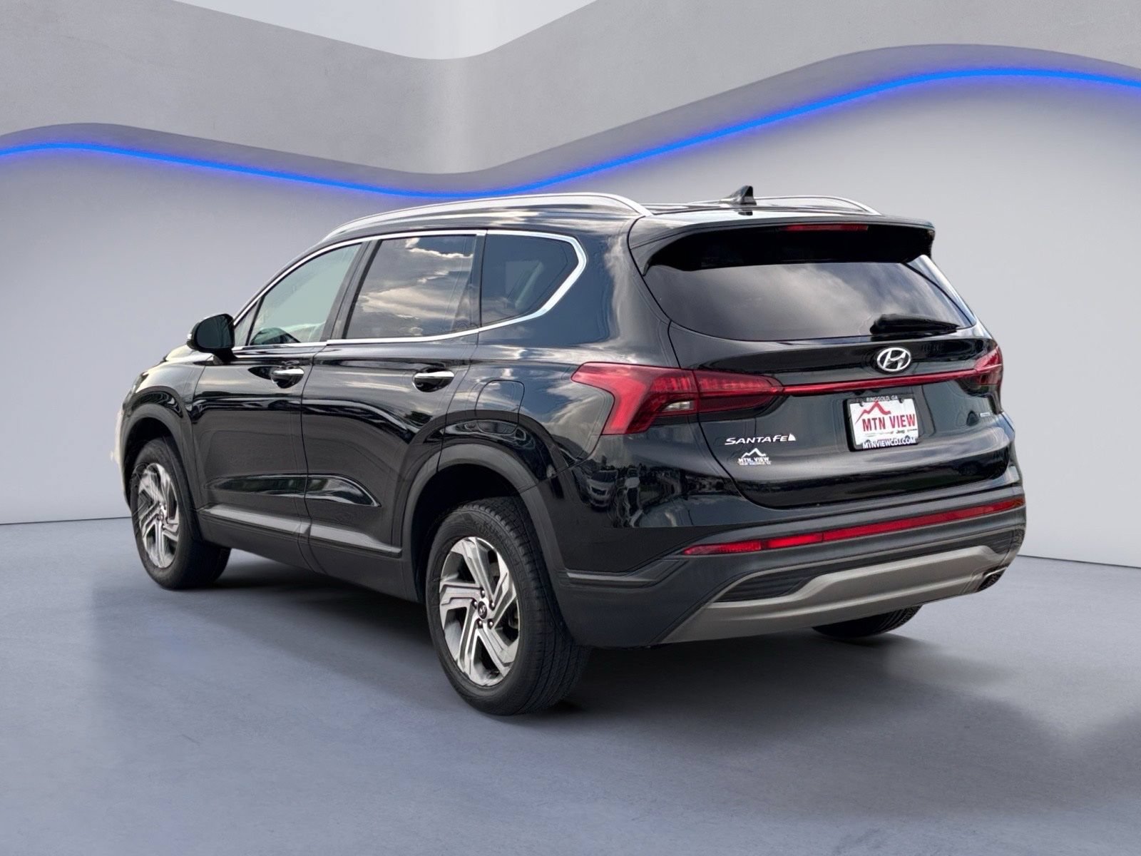 Used 2023 Hyundai Santa Fe SEL AWD/4WD image 3