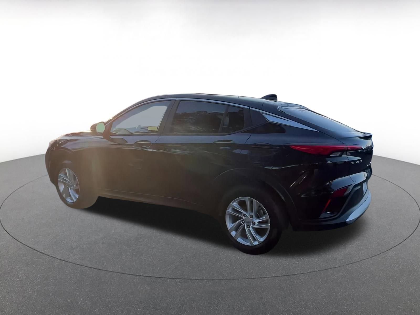 Used 2025 Buick Envista Preferred image 10