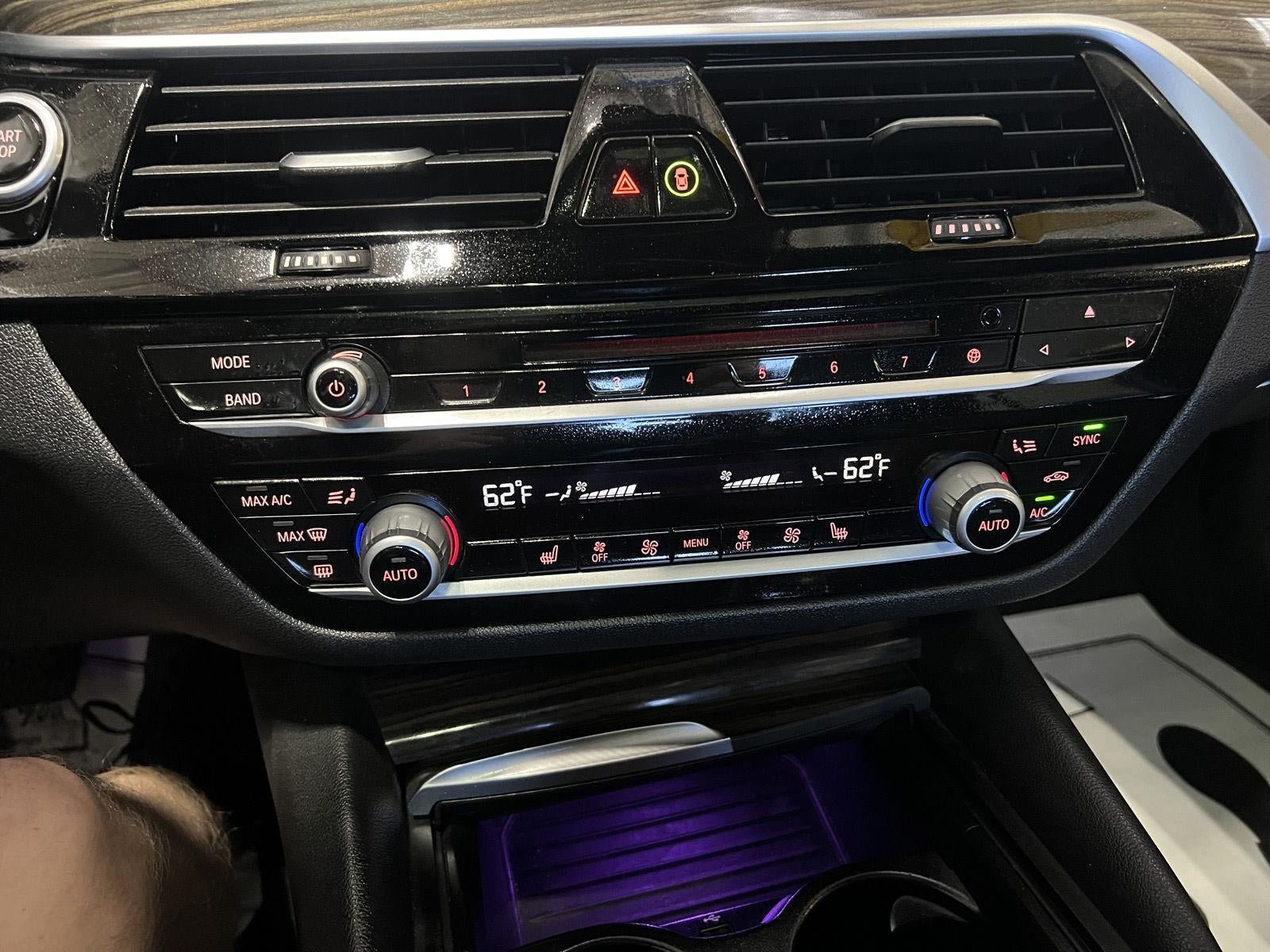 Used 2018 BMW 530e RWD image 19