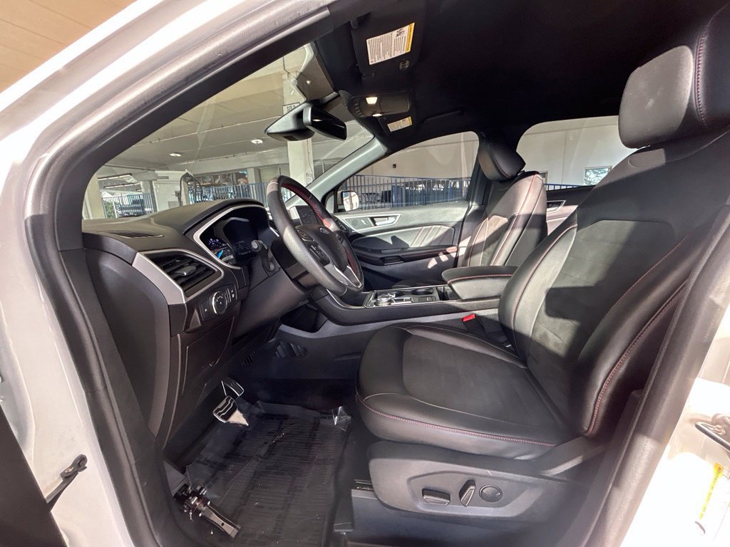 Used 2021 Ford Edge ST-Line FWD image 11
