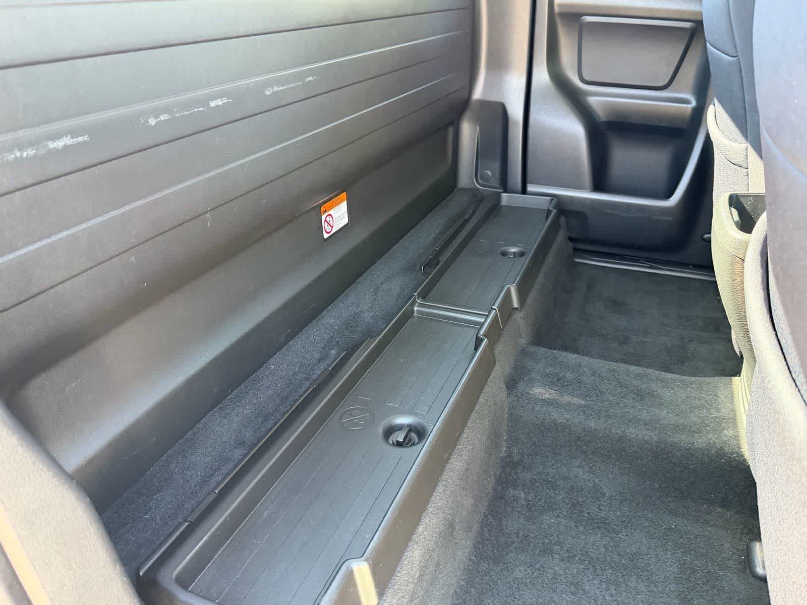 Used 2019 Toyota Tacoma SR RWD image 16