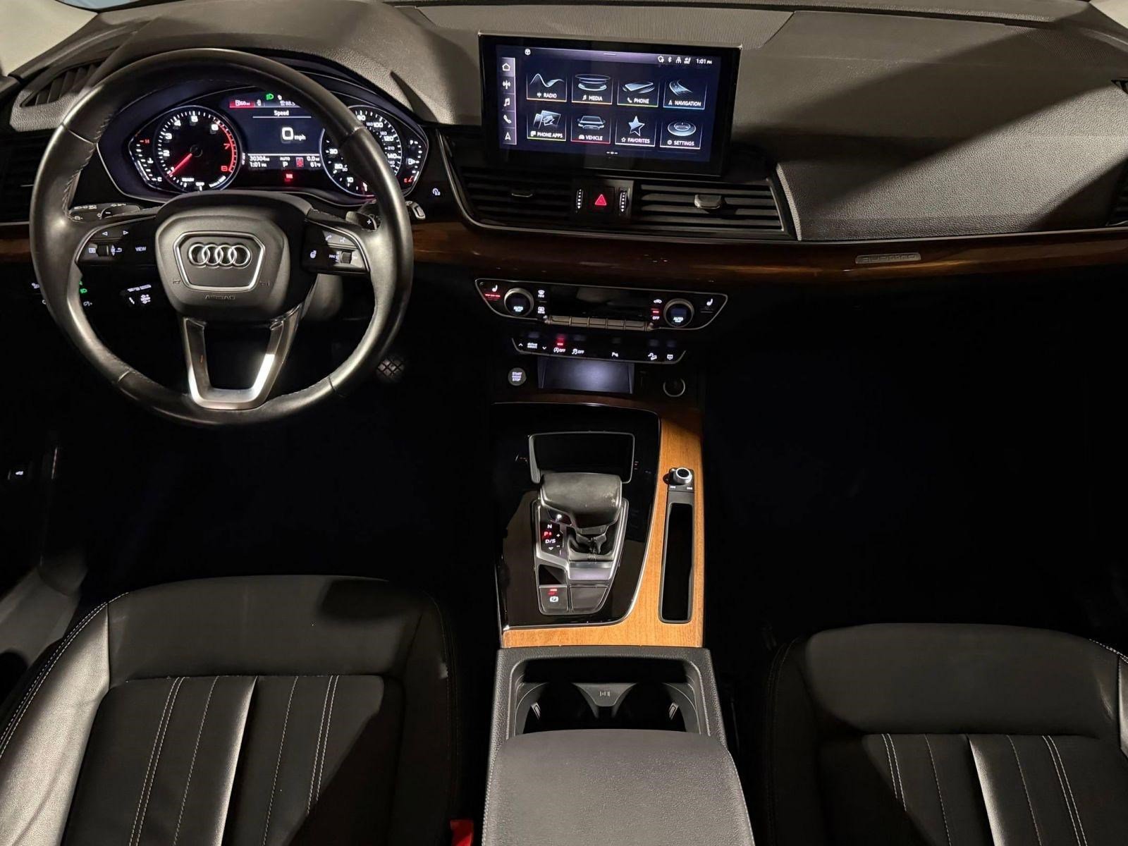 Used 2023 Audi Q5 2.0T Premium w/ Convenience Package image 24