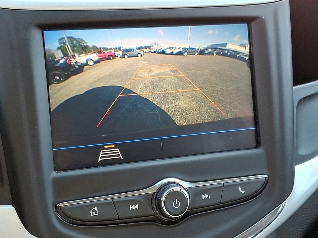 Used 2020 Chevrolet Sonic LT image 18