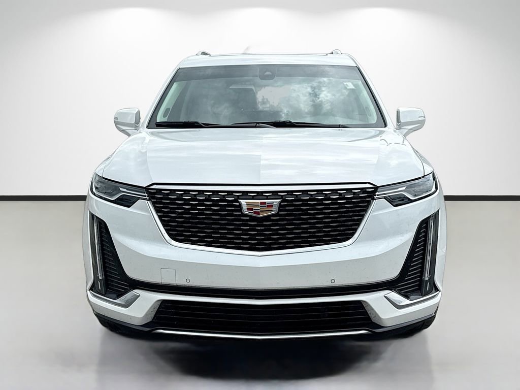 Used 2024 Cadillac XT6 Premium Luxury FWD image 8