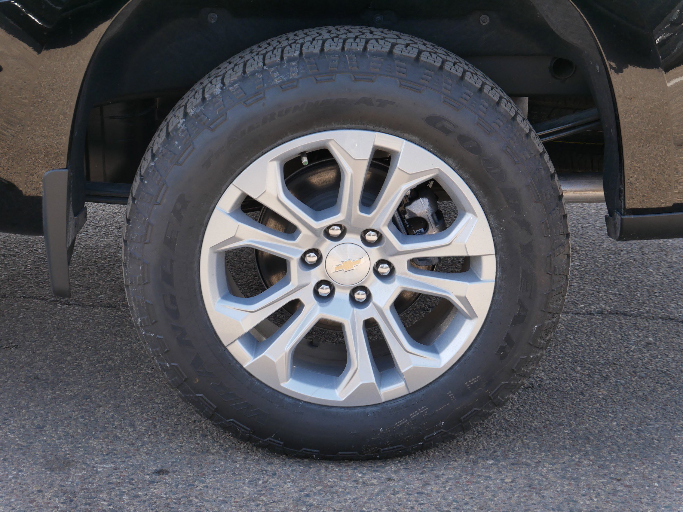 New 2026 Chevrolet Silverado 1500 LTZ AWD/4WD image 3
