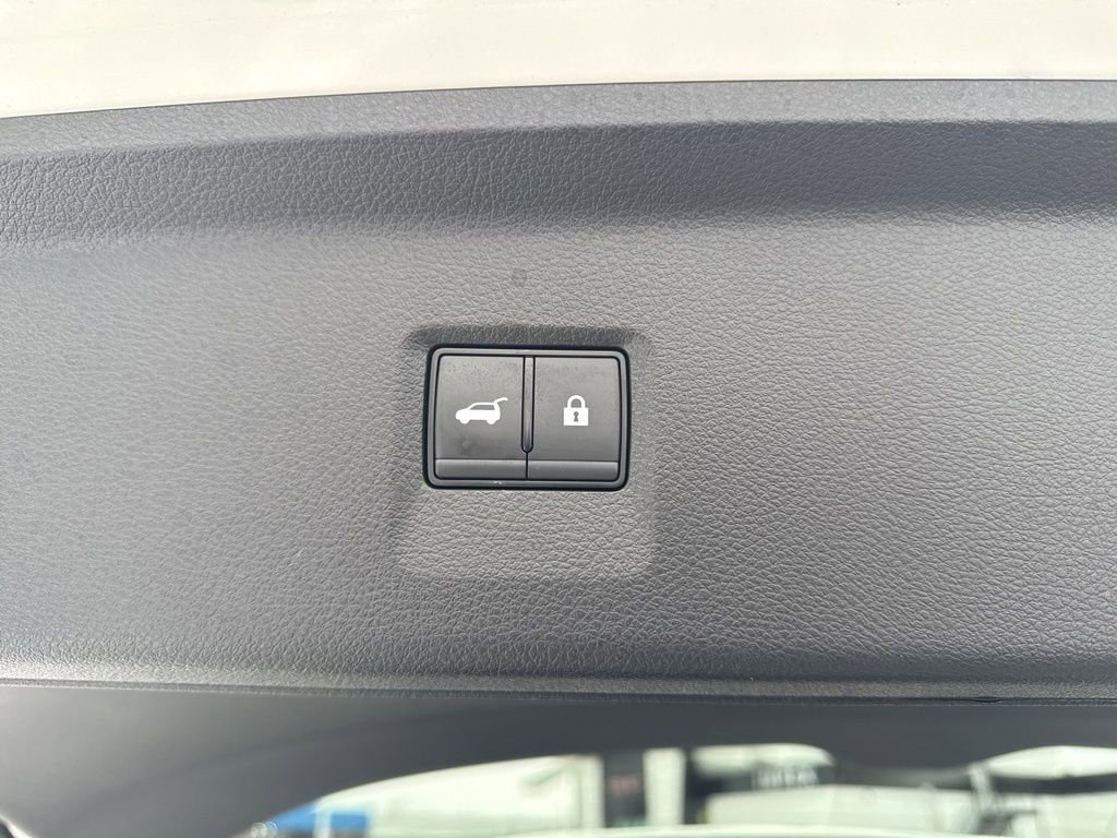 Used 2023 INFINITI QX60 Luxe w/ Cargo Package image 33