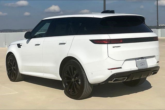 New 2025 Land Rover Range Rover Sport Dynamic SE image 3