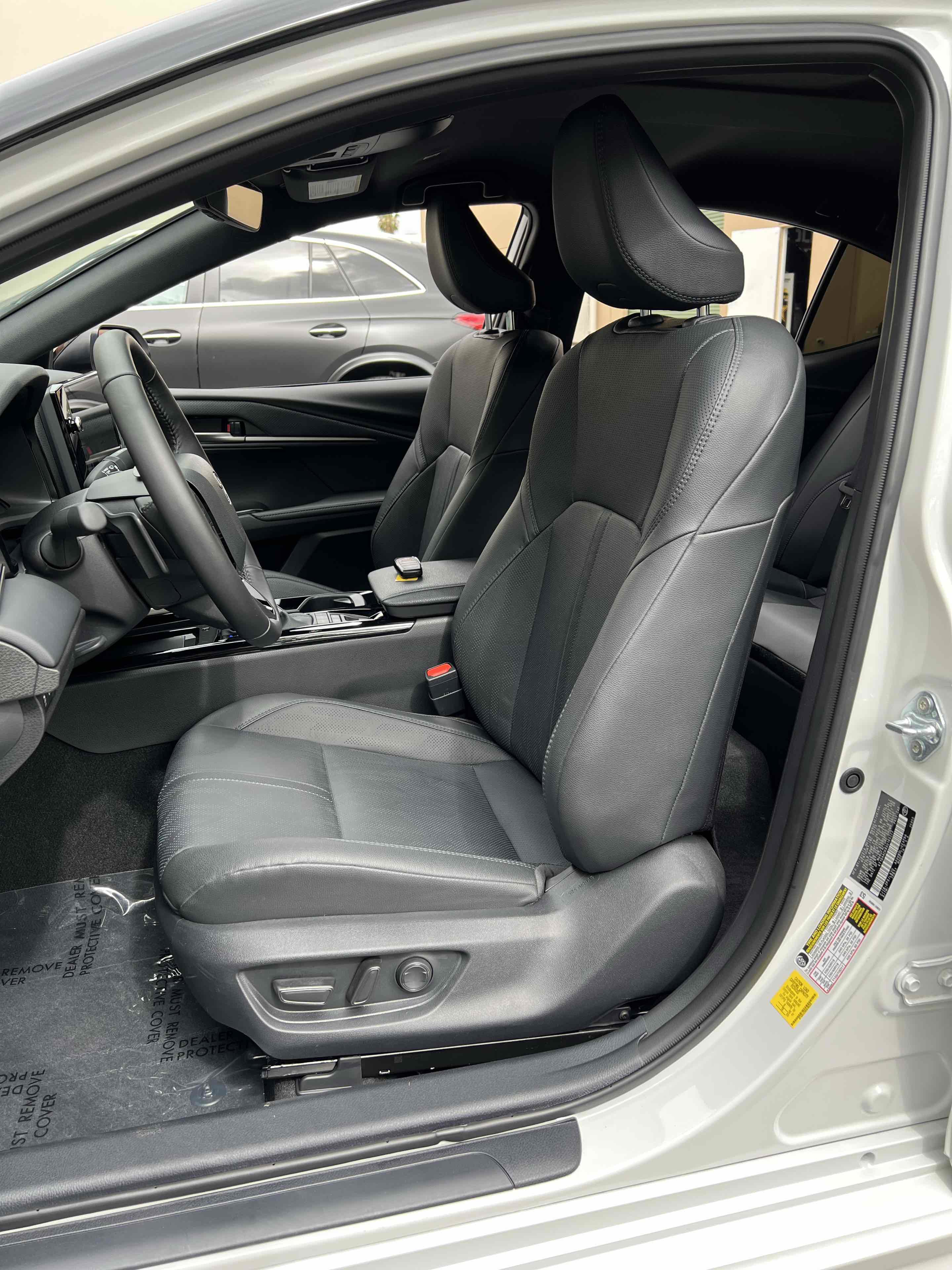 Used 2025 Toyota Camry XSE image 43
