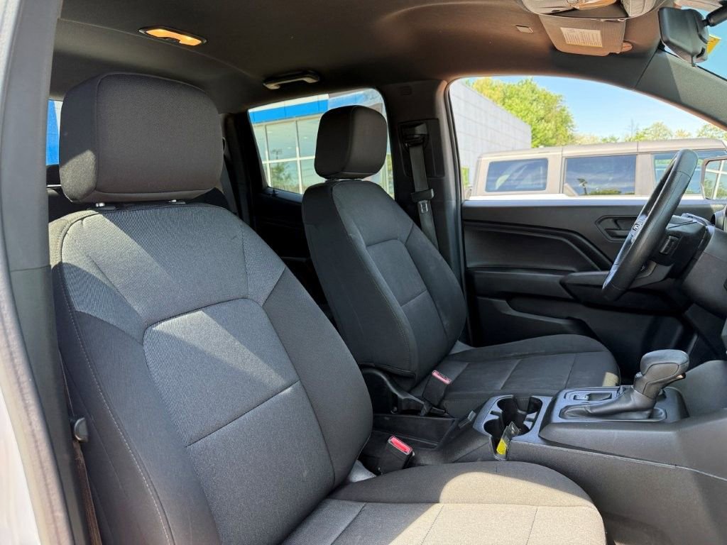 Used 2023 Chevrolet Colorado W/T RWD image 22