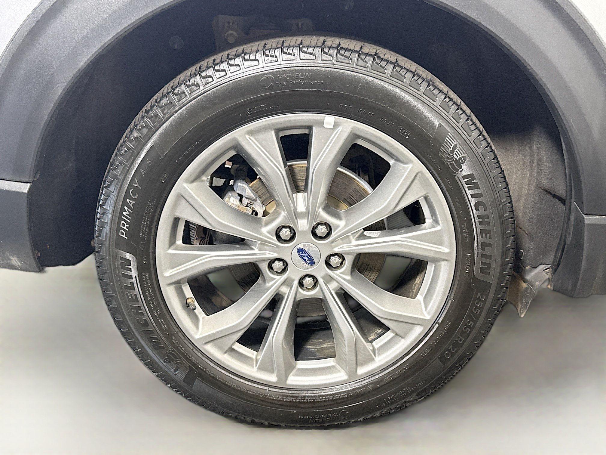 Used 2023 Ford Explorer XLT w/ Equipment Group 202A RWD image 33