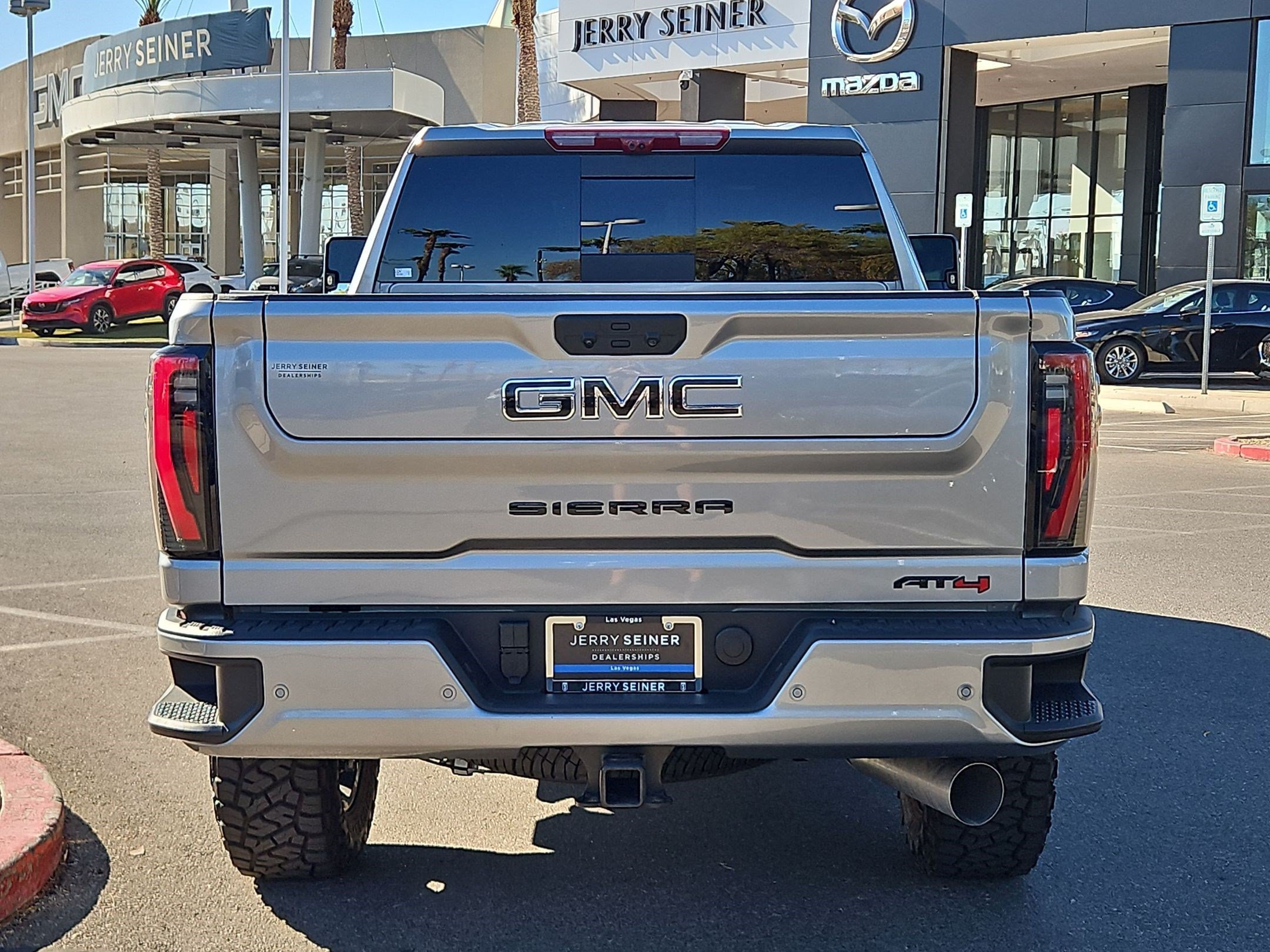 Used 2026 GMC Sierra 3500 AT4 w/ AT4 Premium Plus Package AWD/4WD image 4