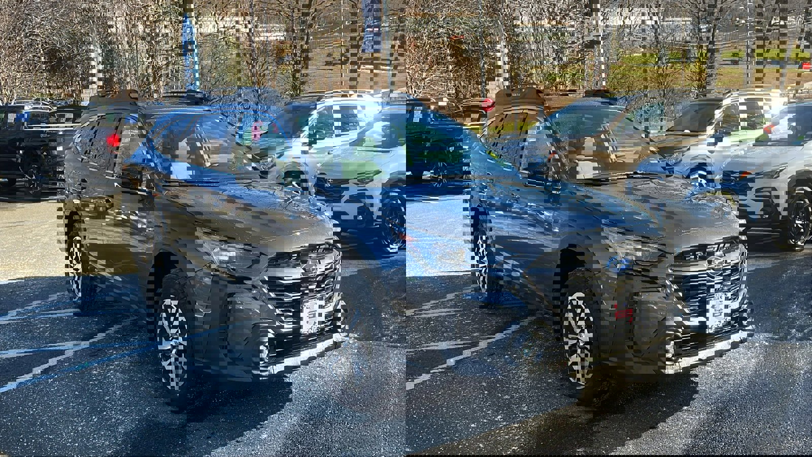 Certified 2025 Subaru Outback Premium image 3