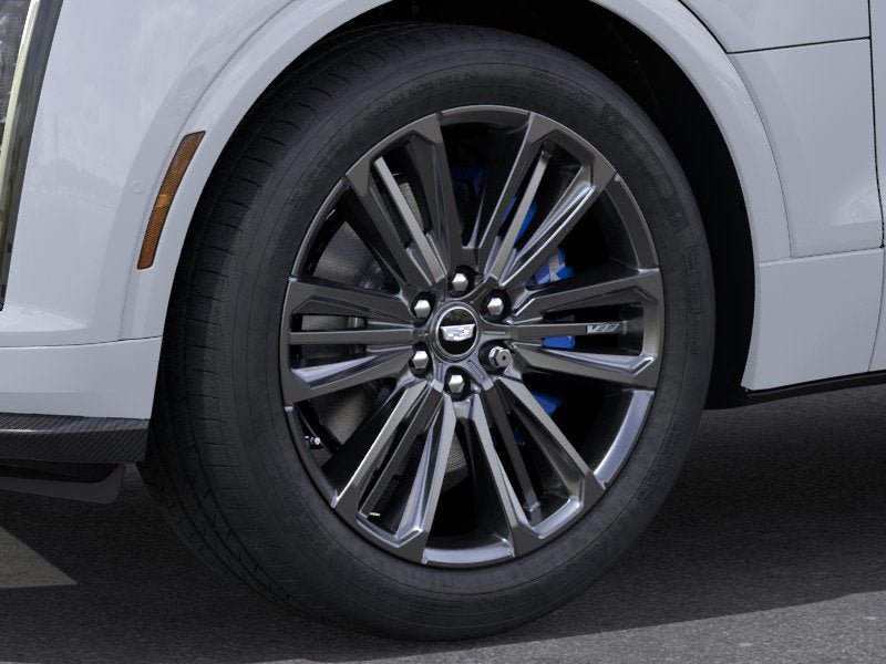 New 2026 Cadillac Lyriq V w/ Exterior Carbon Fiber Package AWD/4WD image 9