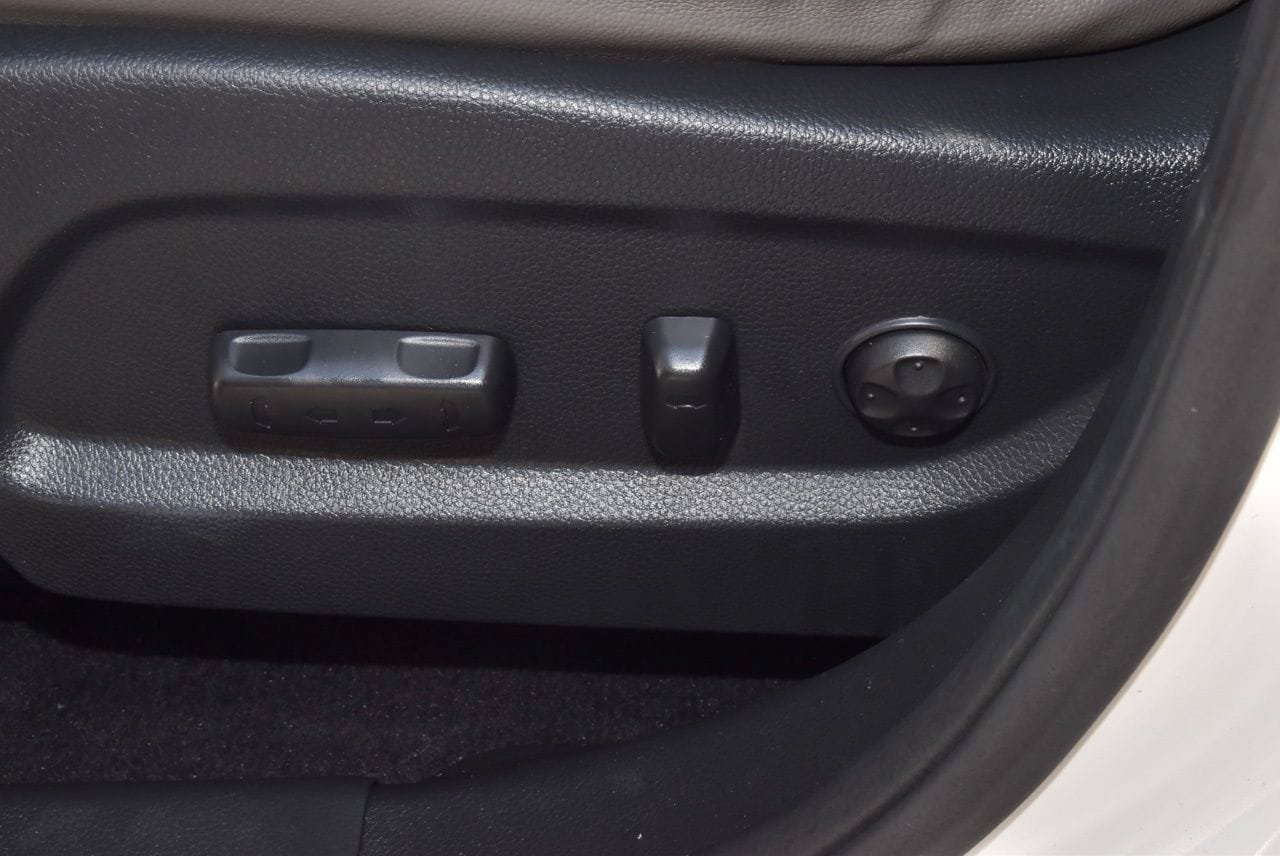 Used 2019 Hyundai Santa Fe XL FWD image 37