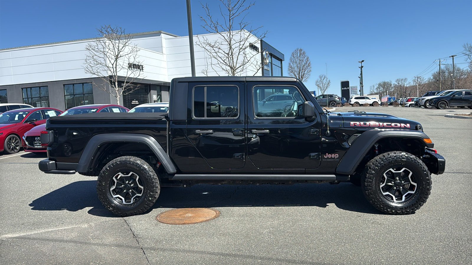 Used 2021 Jeep Gladiator Rubicon w/ LED Lighting Group AWD/4WD image 5