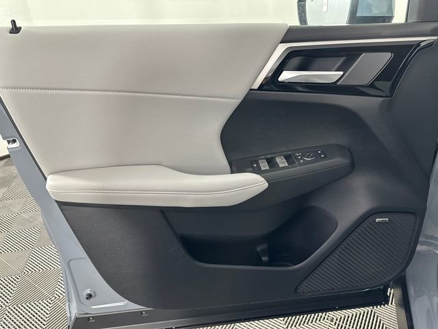 New 2026 Mitsubishi Outlander SE AWD/4WD image 17