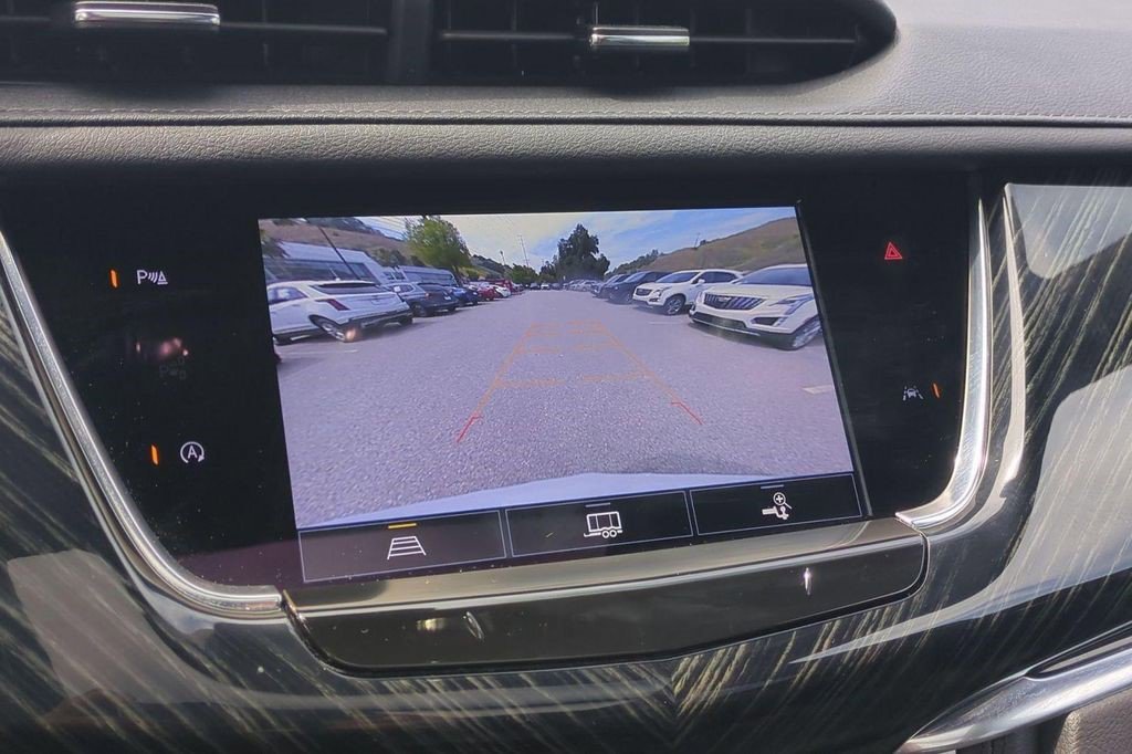 Certified 2023 Cadillac XT6 Premium Luxury image 16