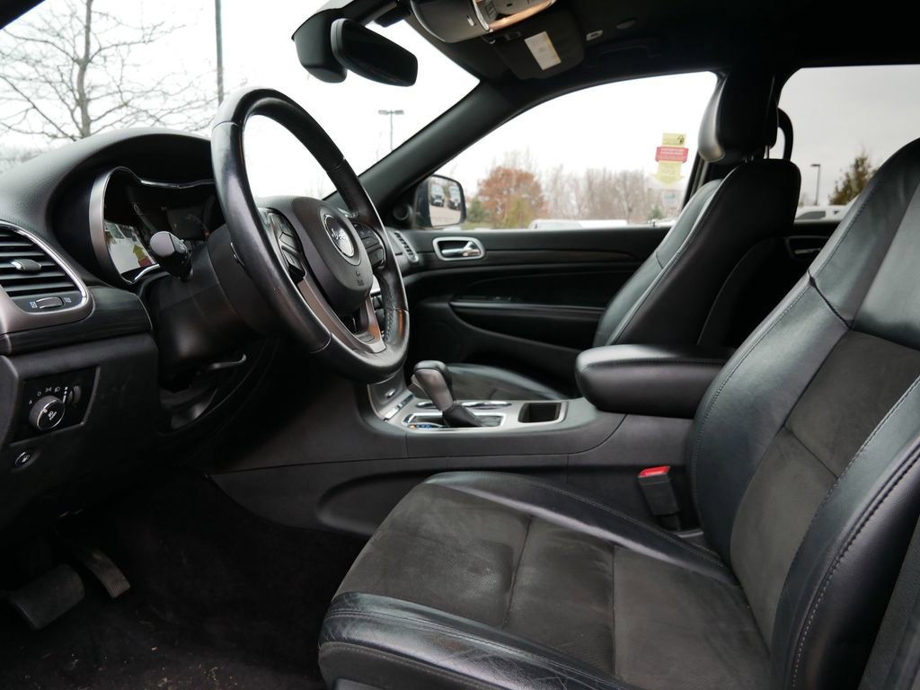 Used 2019 Jeep Grand Cherokee Altitude image 26