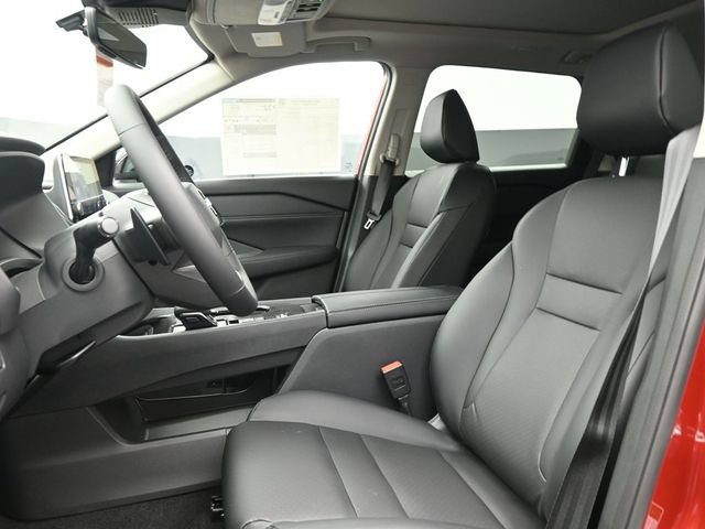 Certified 2026 Nissan Rogue Dark Armor FWD image 15