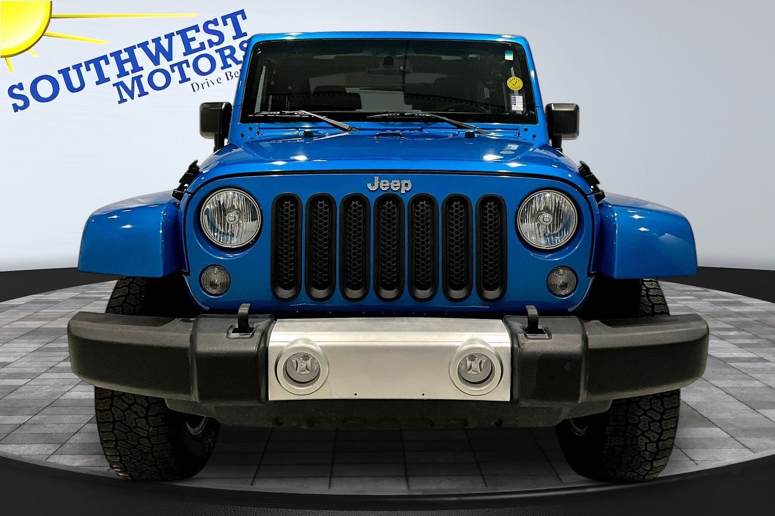 Used 2015 Jeep Wrangler Sahara w/ Connectivity Group AWD/4WD image 2