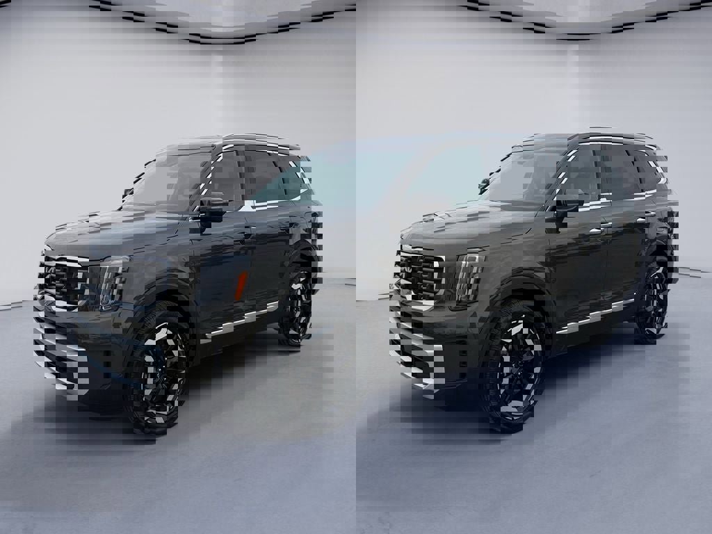 Used 2025 Kia Telluride S image 1