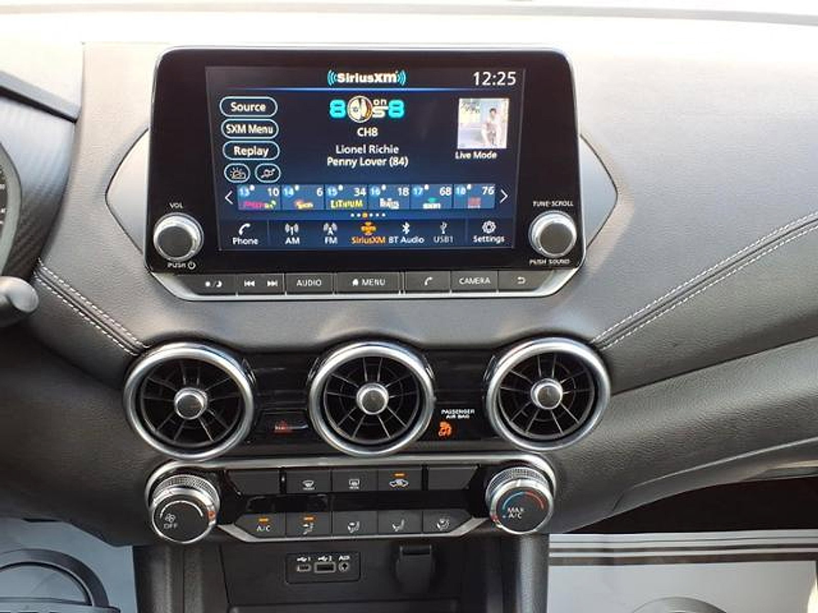 Used 2023 Nissan Sentra SV image 21