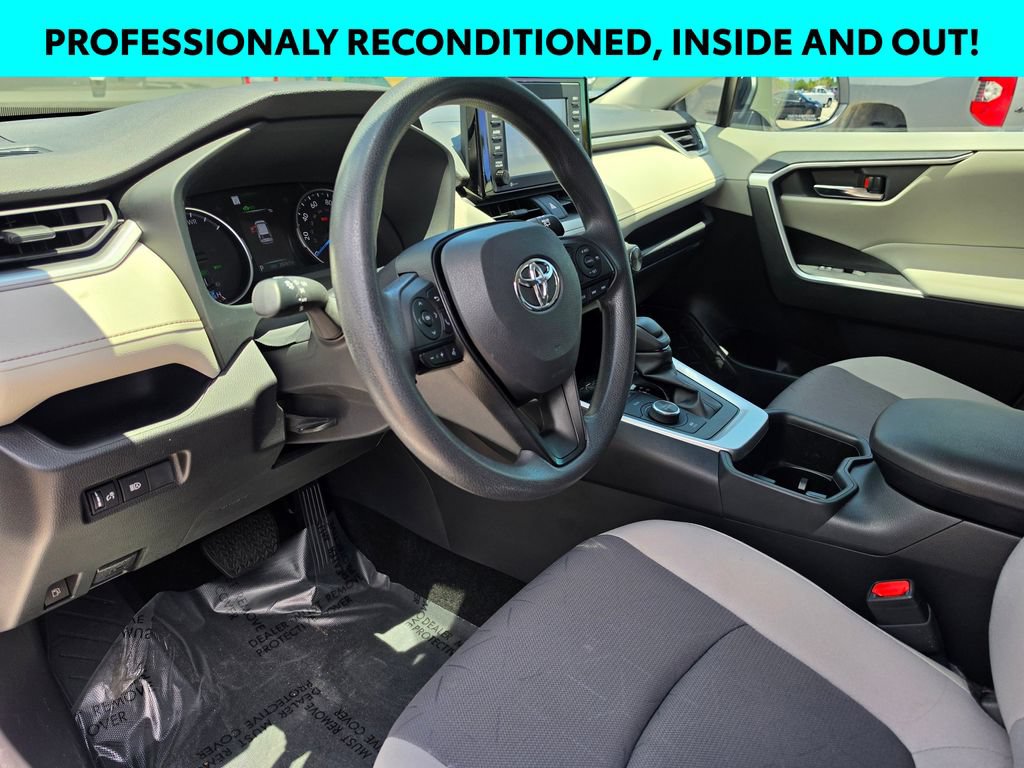 Certified 2022 Toyota RAV4 XLE AWD/4WD image 7