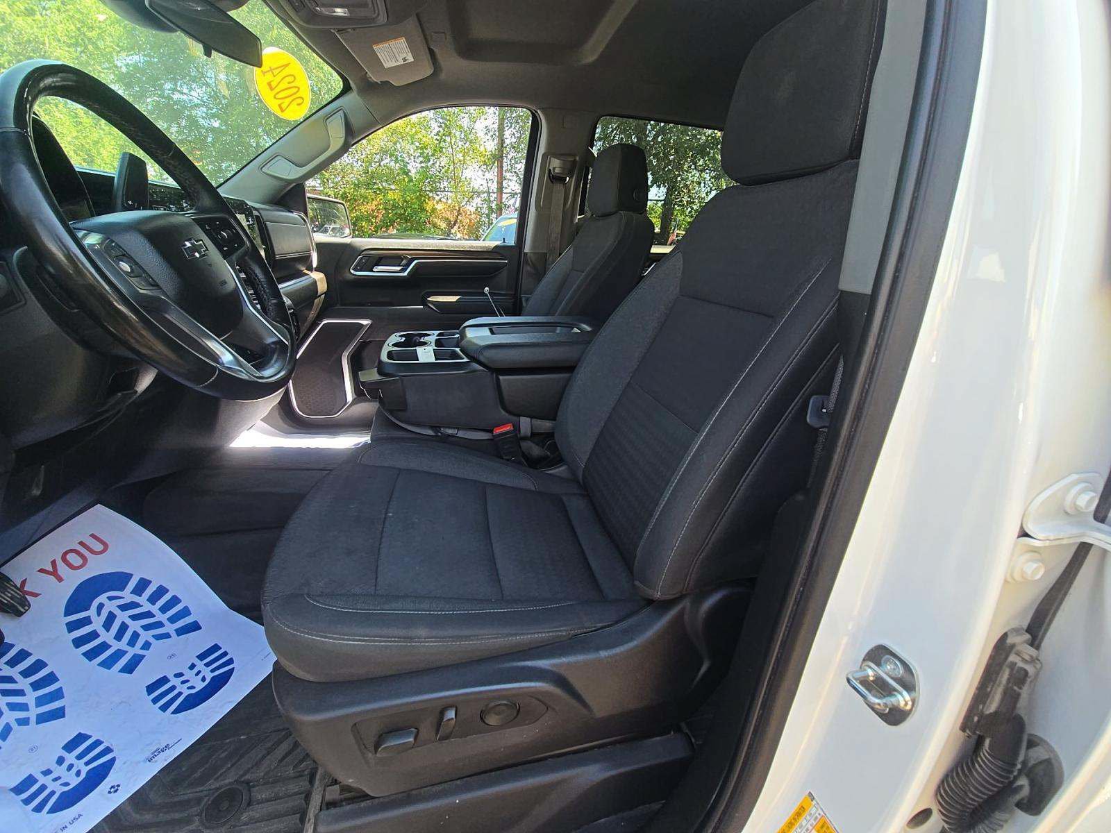 Used 2024 Chevrolet Silverado 1500 LT AWD/4WD image 42