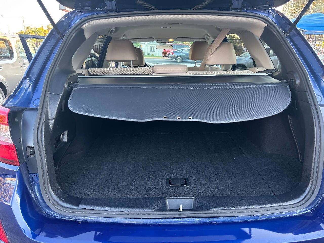 Used 2015 Subaru Outback 2.5i Premium image 23