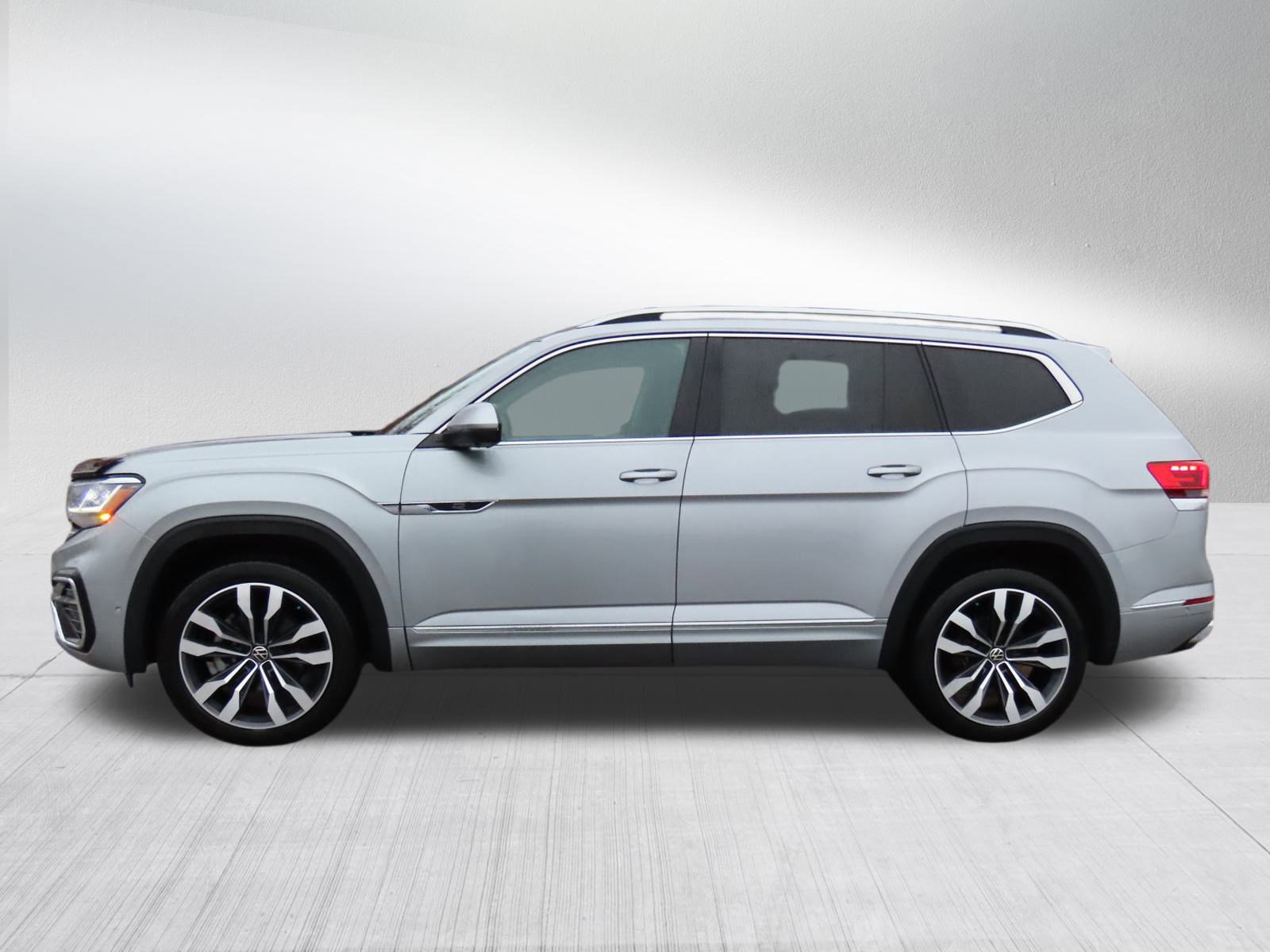 Used 2021 Volkswagen Atlas SEL Premium image 4