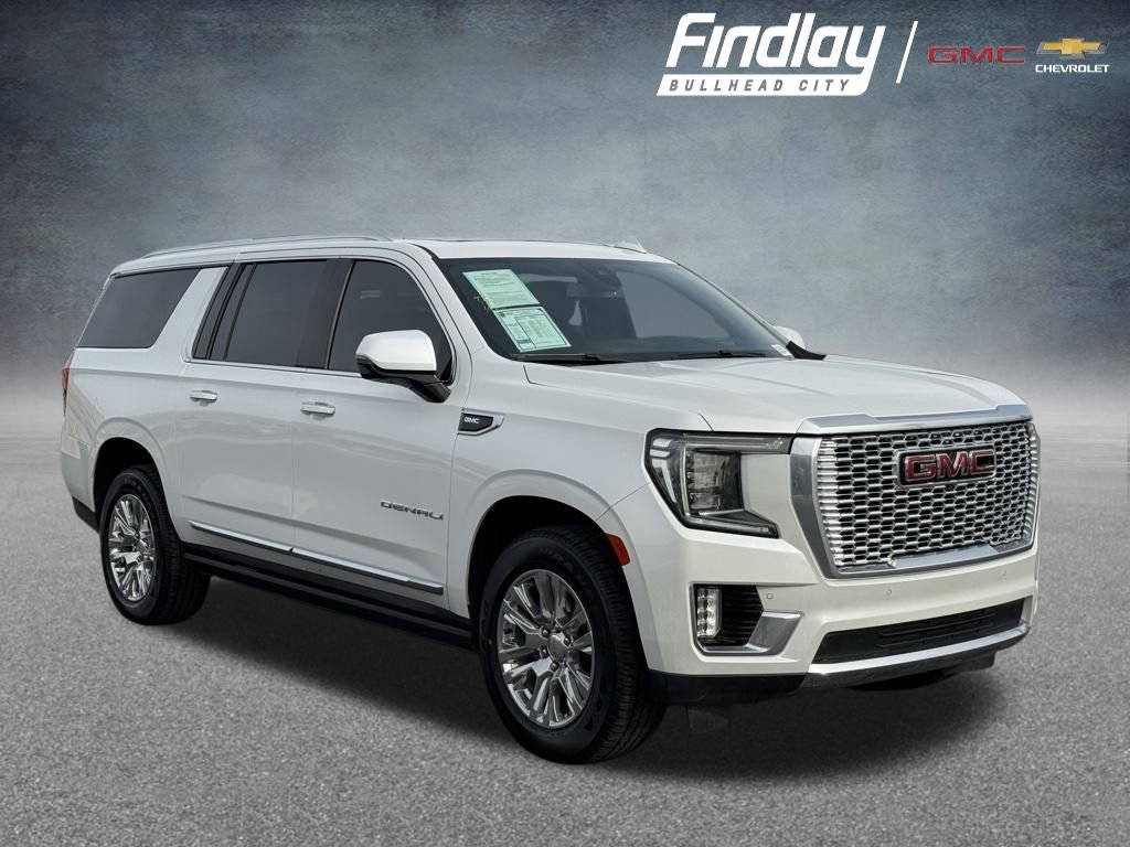 Used 2022 GMC Yukon XL Denali image 1