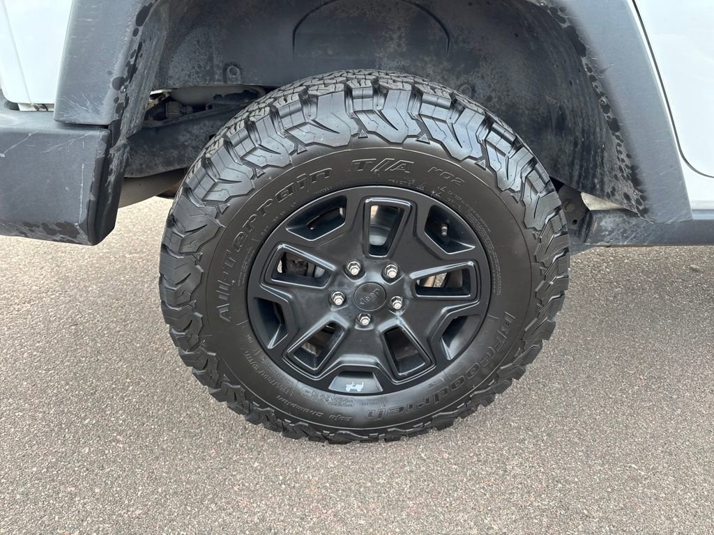 Used 2017 Jeep Wrangler Unlimited Sport image 11