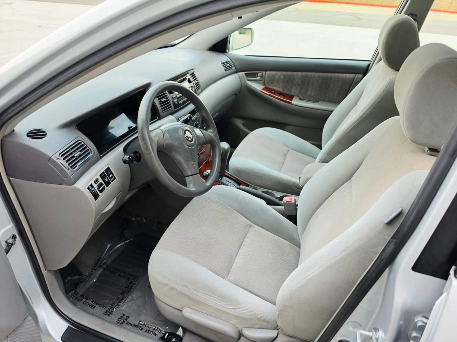 Used 2008 Toyota Corolla LE FWD image 9