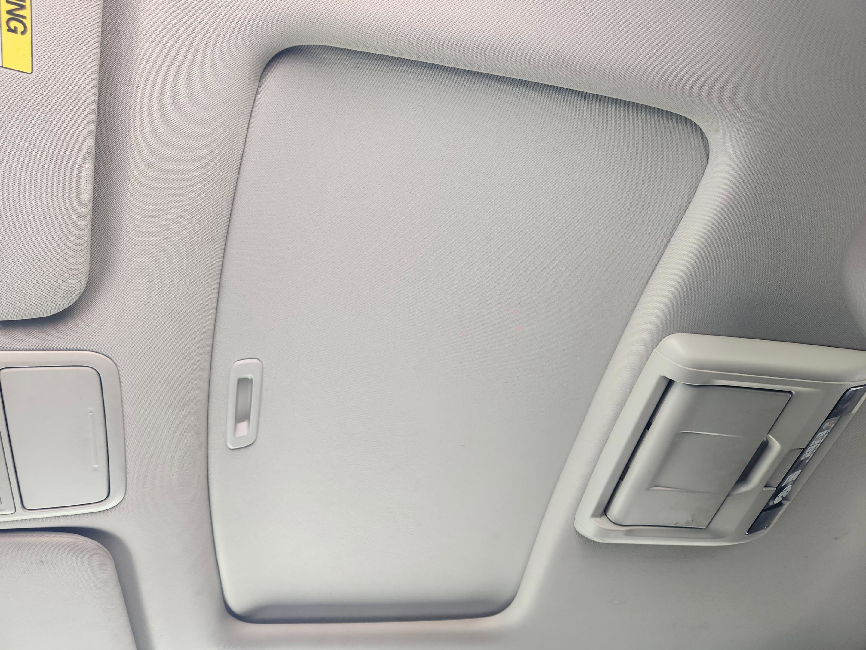 Used 2015 Honda Odyssey EX-L image 21