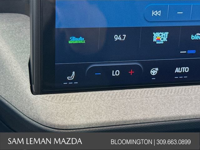 Used 2025 Ford Maverick XLT w/ XLT Luxury Package AWD/4WD image 19