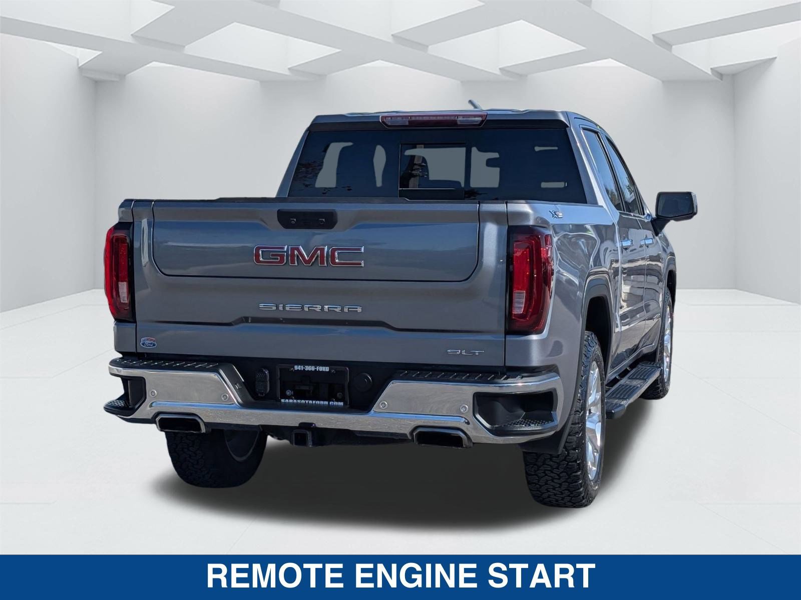 Used 2021 GMC Sierra 1500 SLT w/ SLT Premium Plus Package image 4
