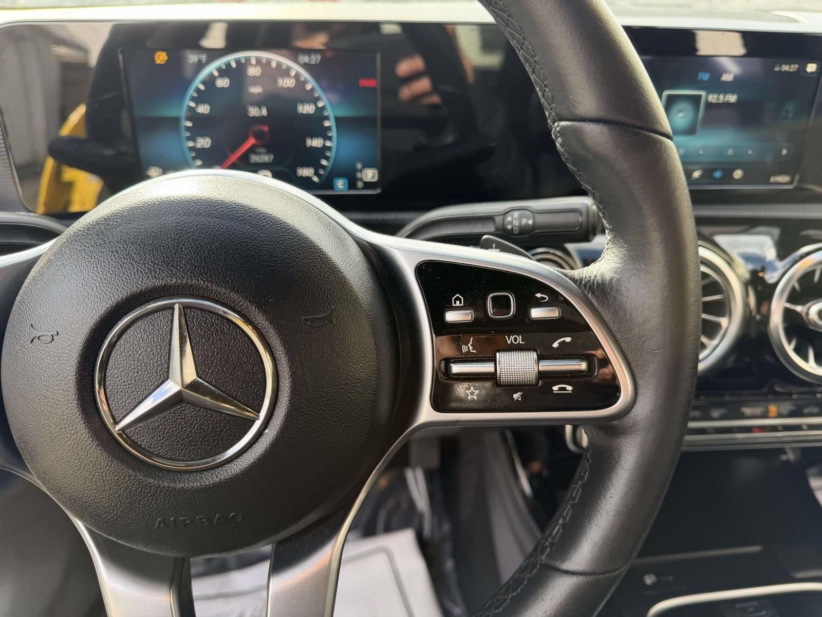 Used 2020 Mercedes-Benz CLA 250 image 42