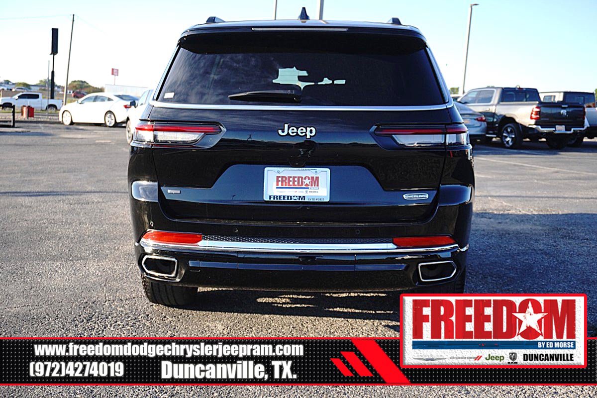 Used 2023 Jeep Grand Cherokee L Overland w/ Trailer Tow Group (B) RWD image 4