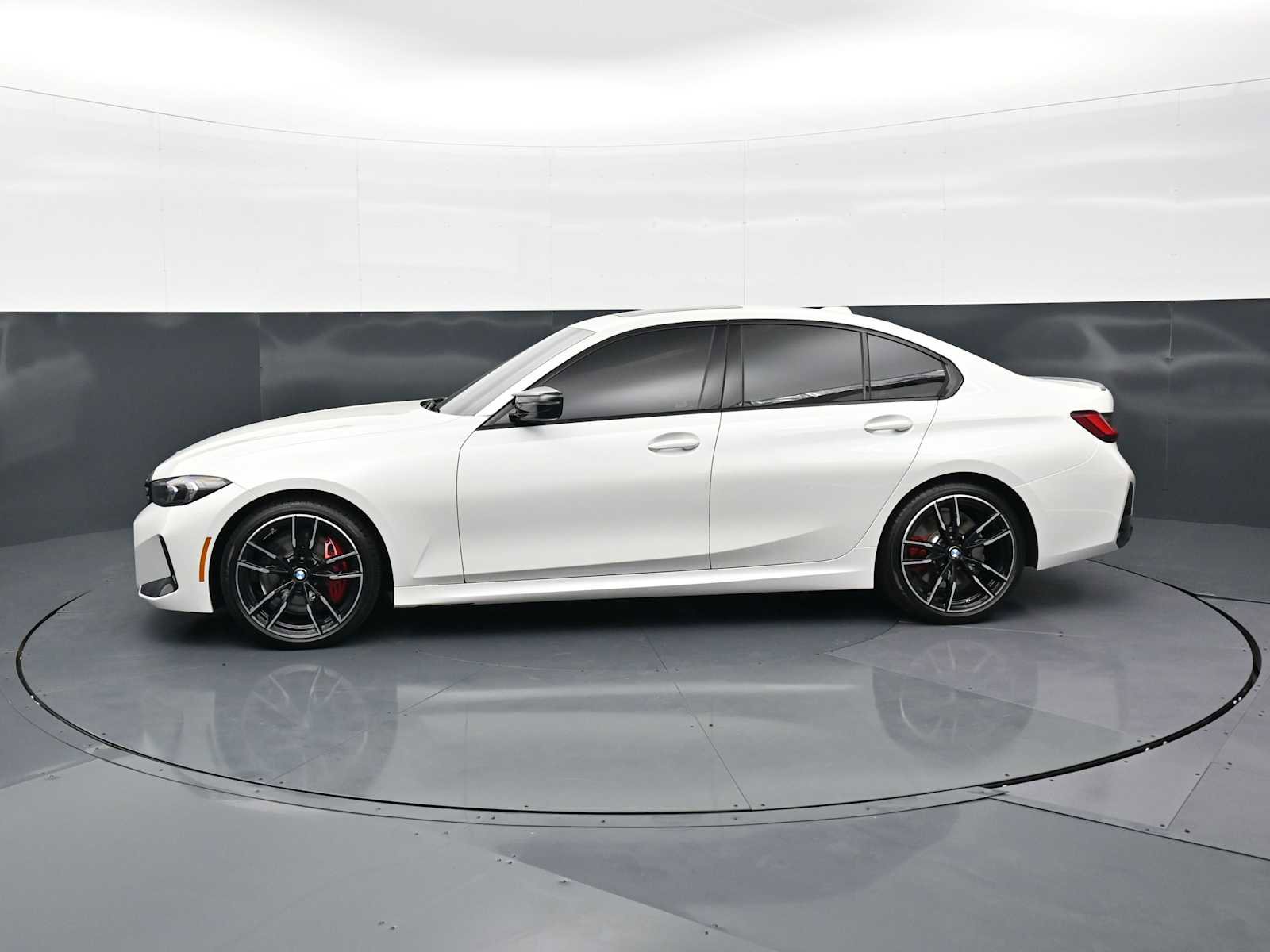 Used 2025 BMW M340i w/ Premium Package RWD image 8