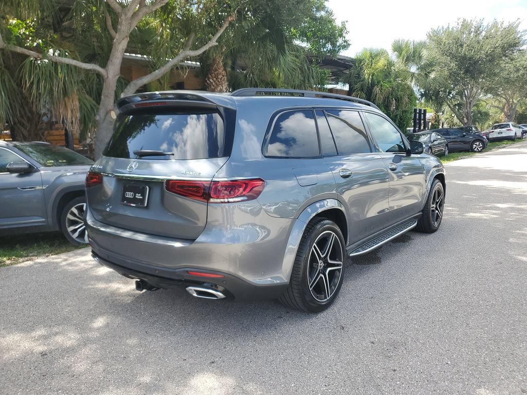 Used 2023 Mercedes-Benz GLS 450 4MATIC w/ AMG Line Exterior image 5