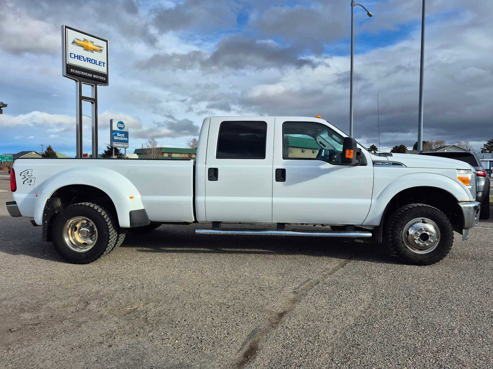Used 2013 Ford F350 XLT image 2