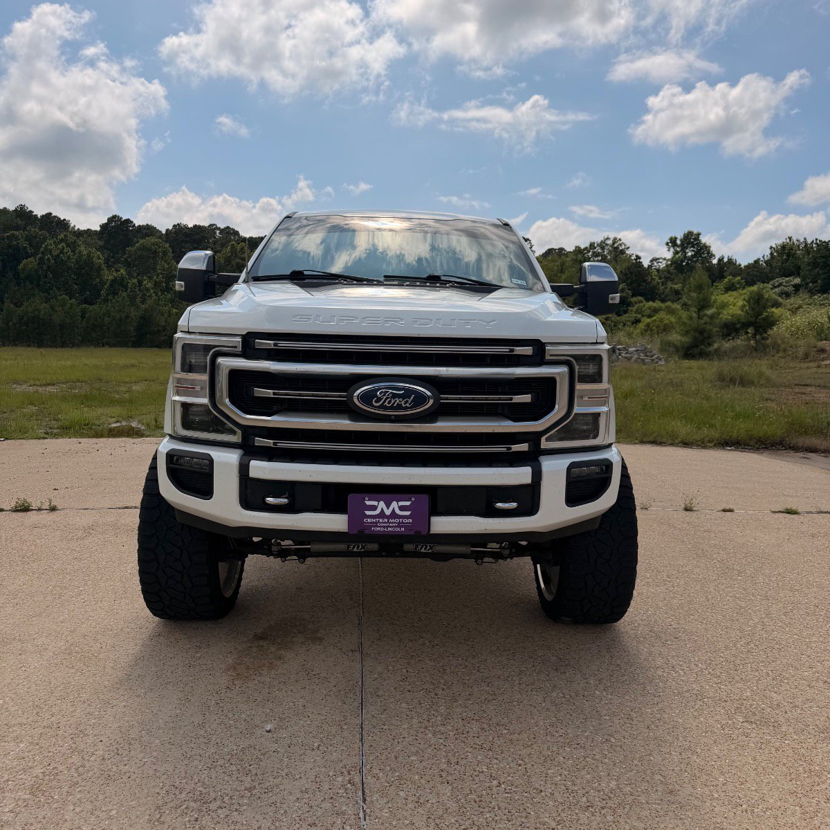 Used 2021 Ford F250 Platinum w/ FX4 Off-Road Package AWD/4WD image 2