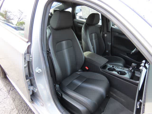 Used 2023 Honda Civic Sport image 16